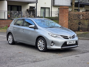 Used Toyota Auris 2014 for sale - 77311529: Photo