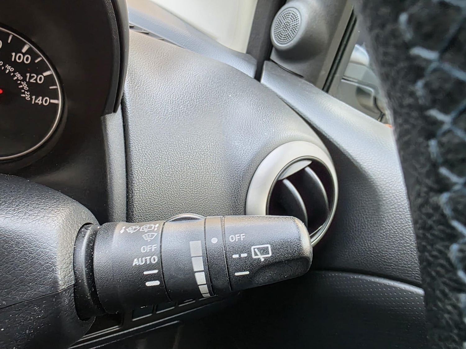 Used Nissan Note 2012 for sale - 76538240: Photo 21