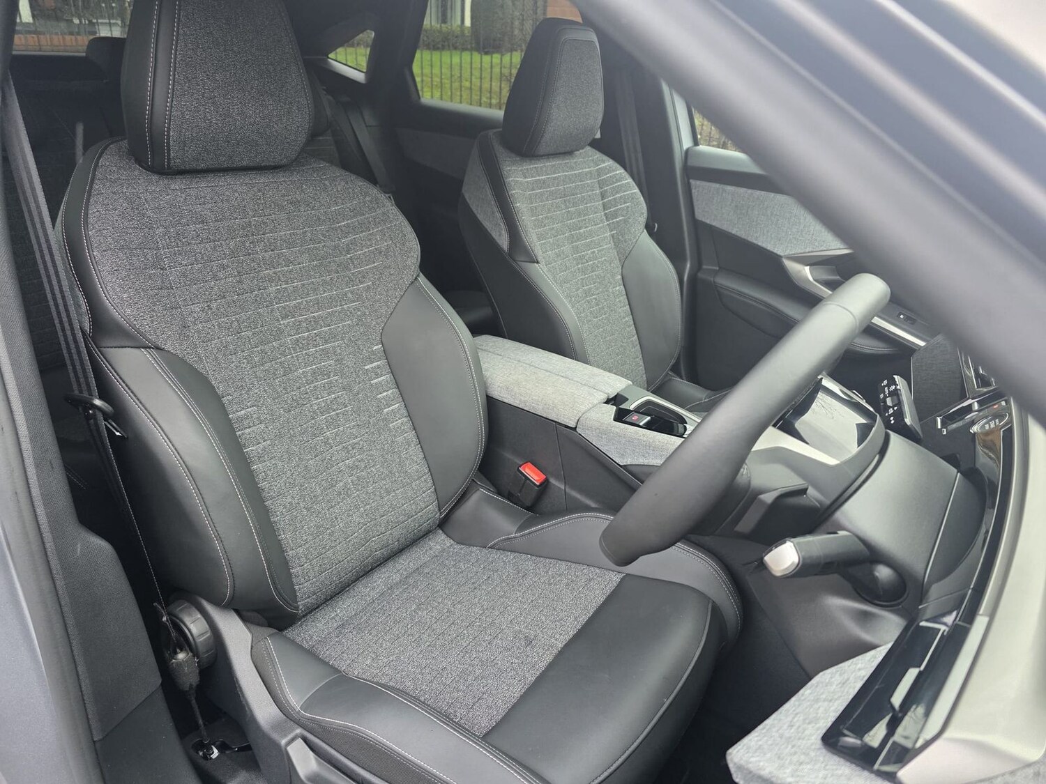 Used Peugeot 3008 2025 for sale - 77480310: Photo 7