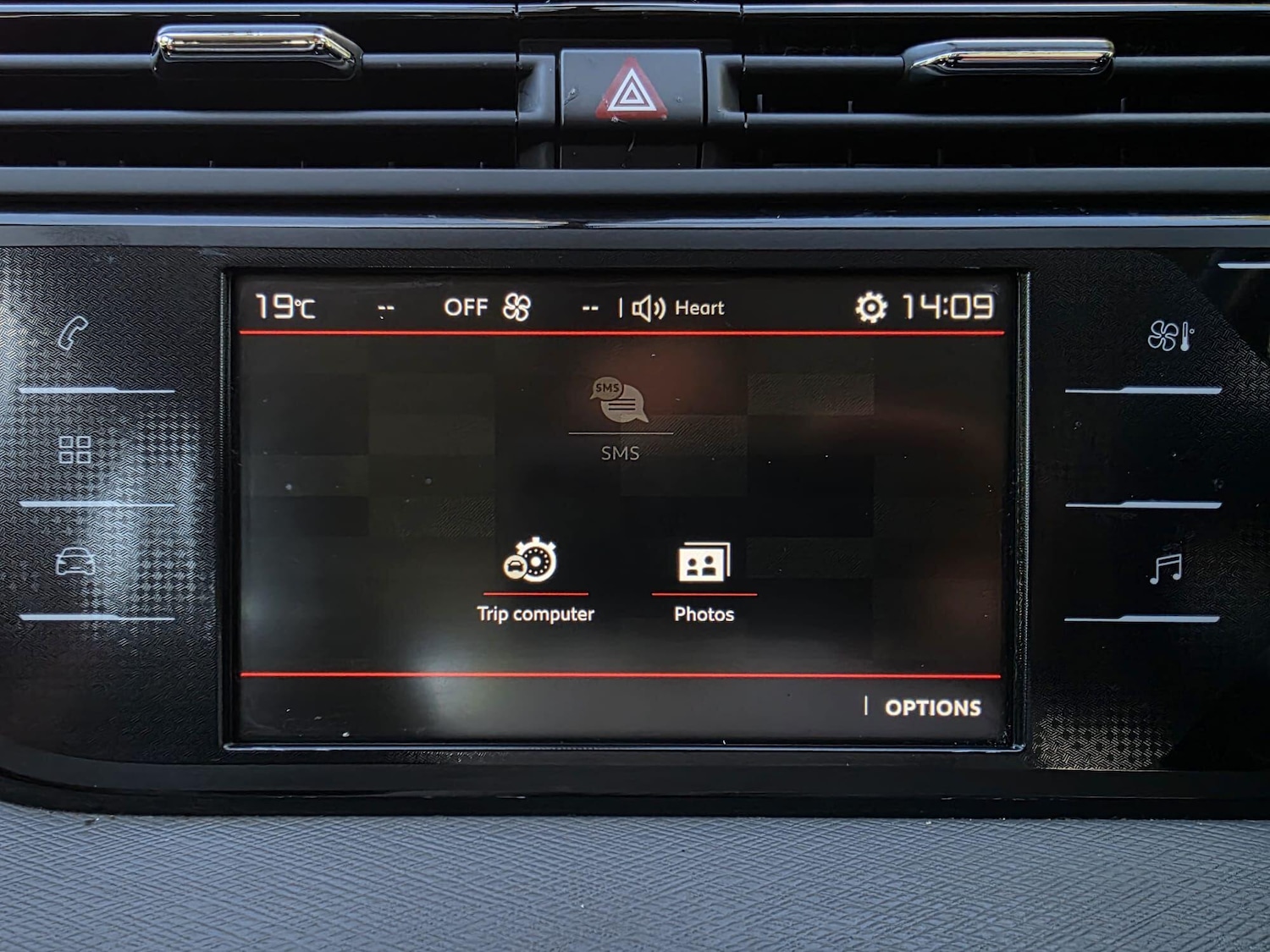 Used Citroen C4 Grand Picasso 2017 for sale - 76042519: Photo 19