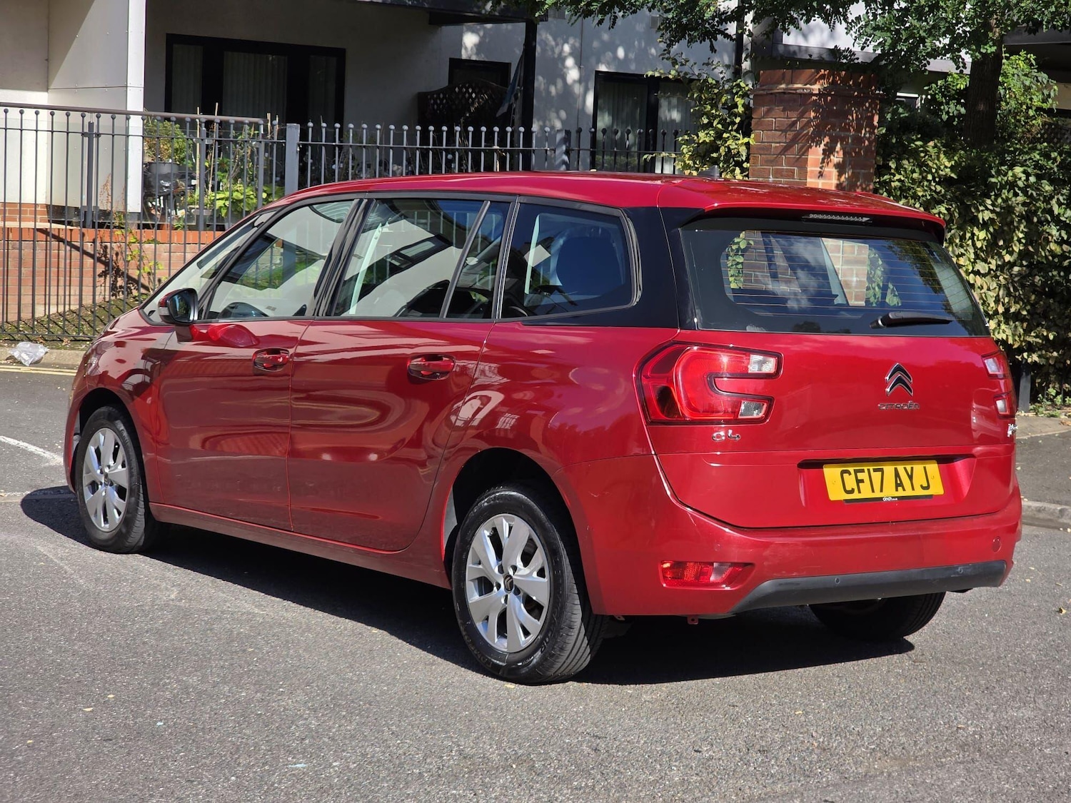 Used Citroen C4 Grand Picasso 2017 for sale - 76042519: Photo 4