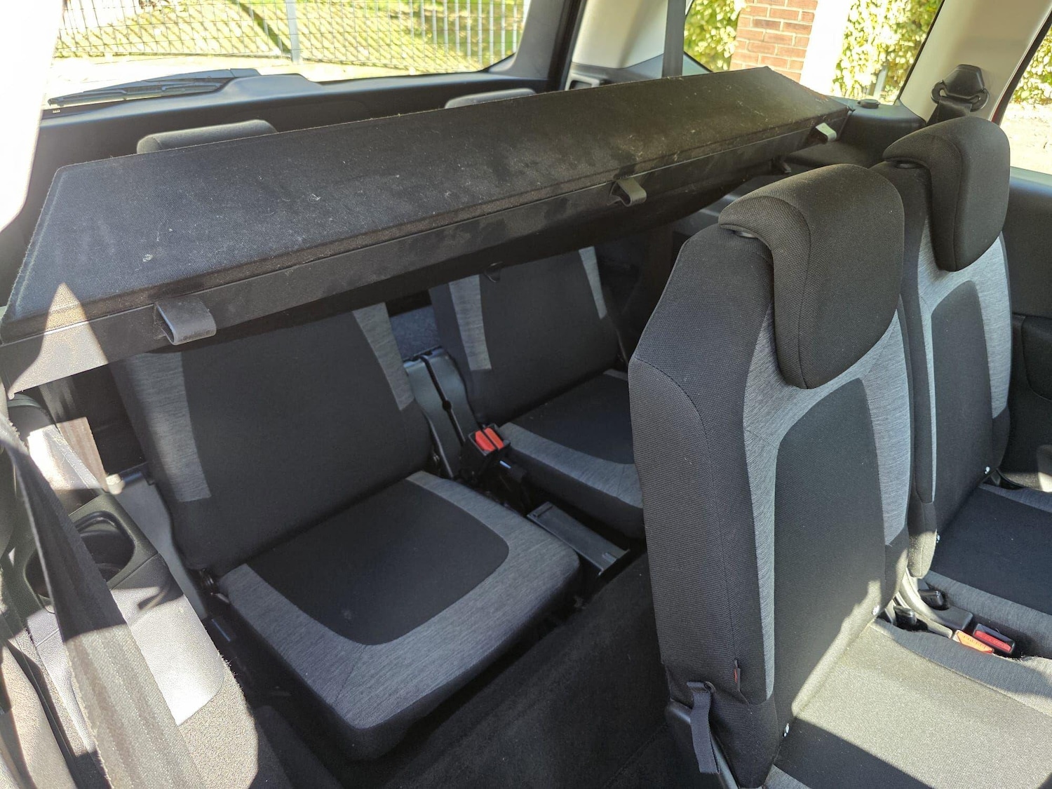 Used Citroen C4 Grand Picasso 2017 for sale - 76042519: Photo 9