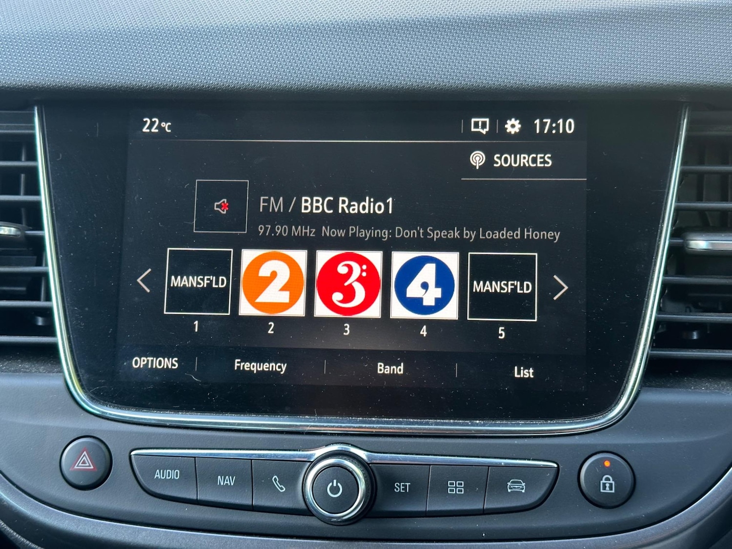 Used Vauxhall Crossland 2022 for sale - 76612900: Photo 24