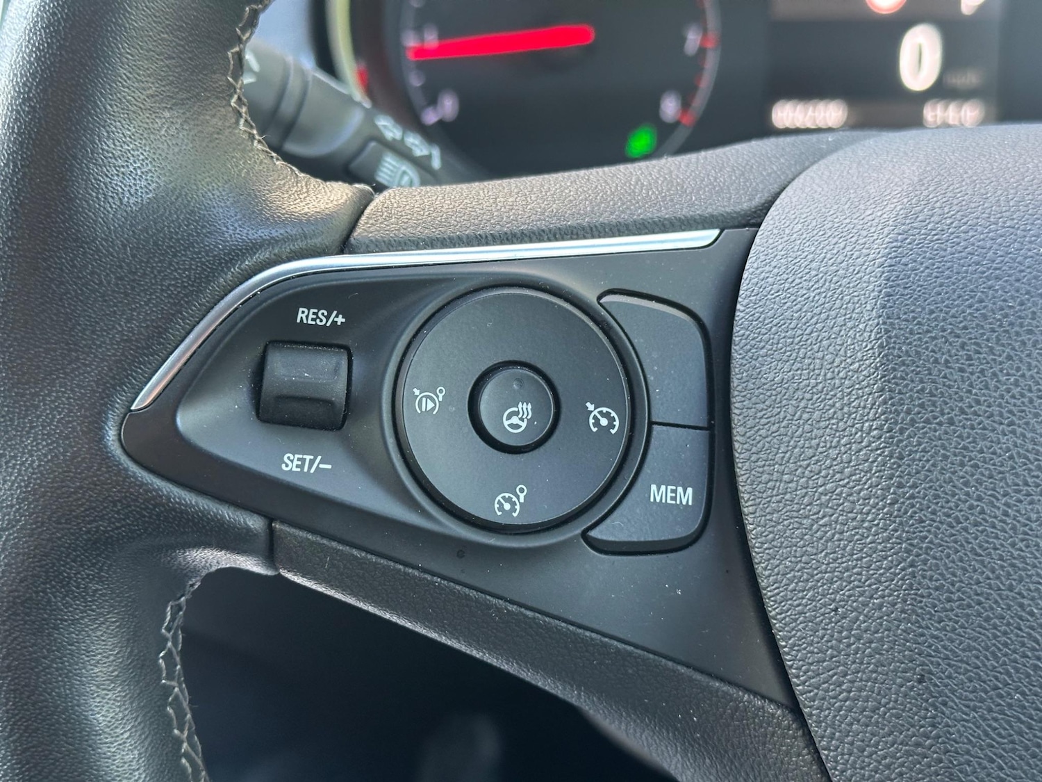 Used Vauxhall Crossland 2022 for sale - 76612900: Photo 27