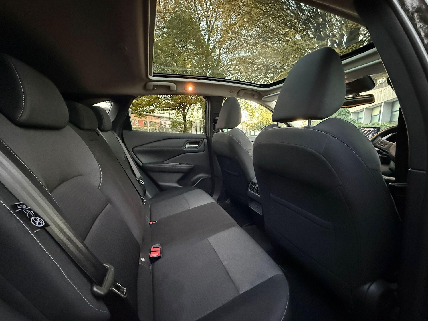 Used Nissan Qashqai for sale - 76996232: Photo 16