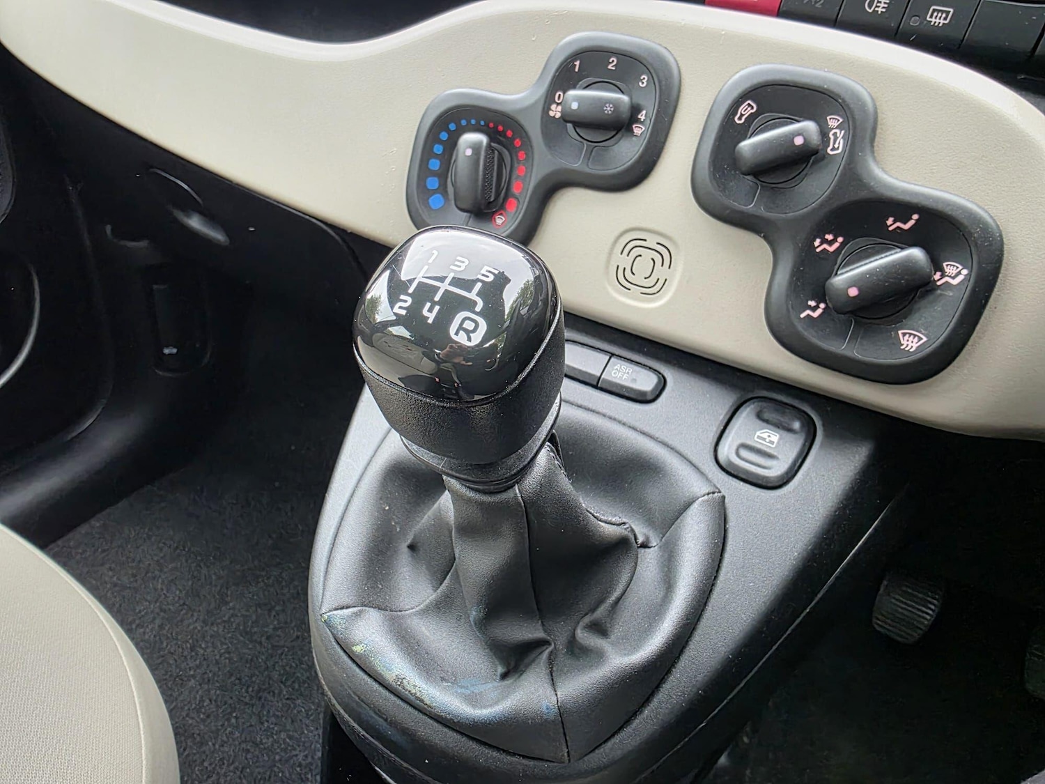 Used Fiat Panda 2016 for sale - 76215646: Photo 10