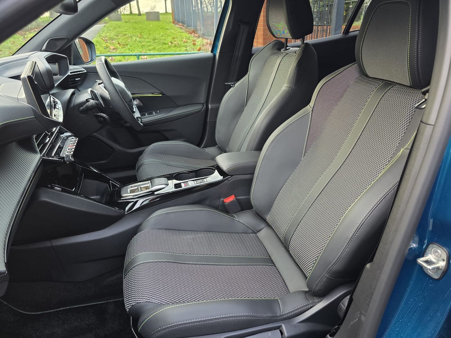 Used Peugeot 2008 2025 for sale - 77311535: Photo 8