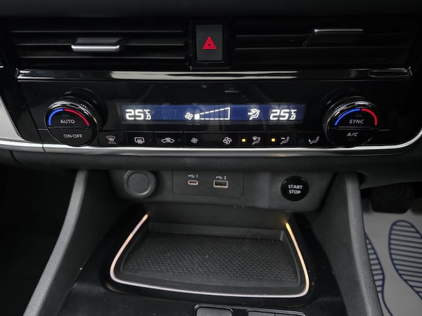 Used Nissan X-Trail 2023 for sale - 76294652: Photo 14