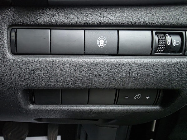 Used Nissan X-Trail 2023 for sale - 76294652: Photo 28