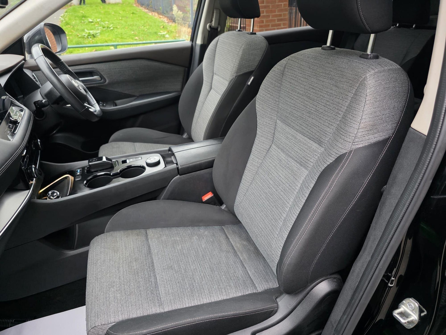 Used Nissan X-Trail 2023 for sale - 76294652: Photo 4