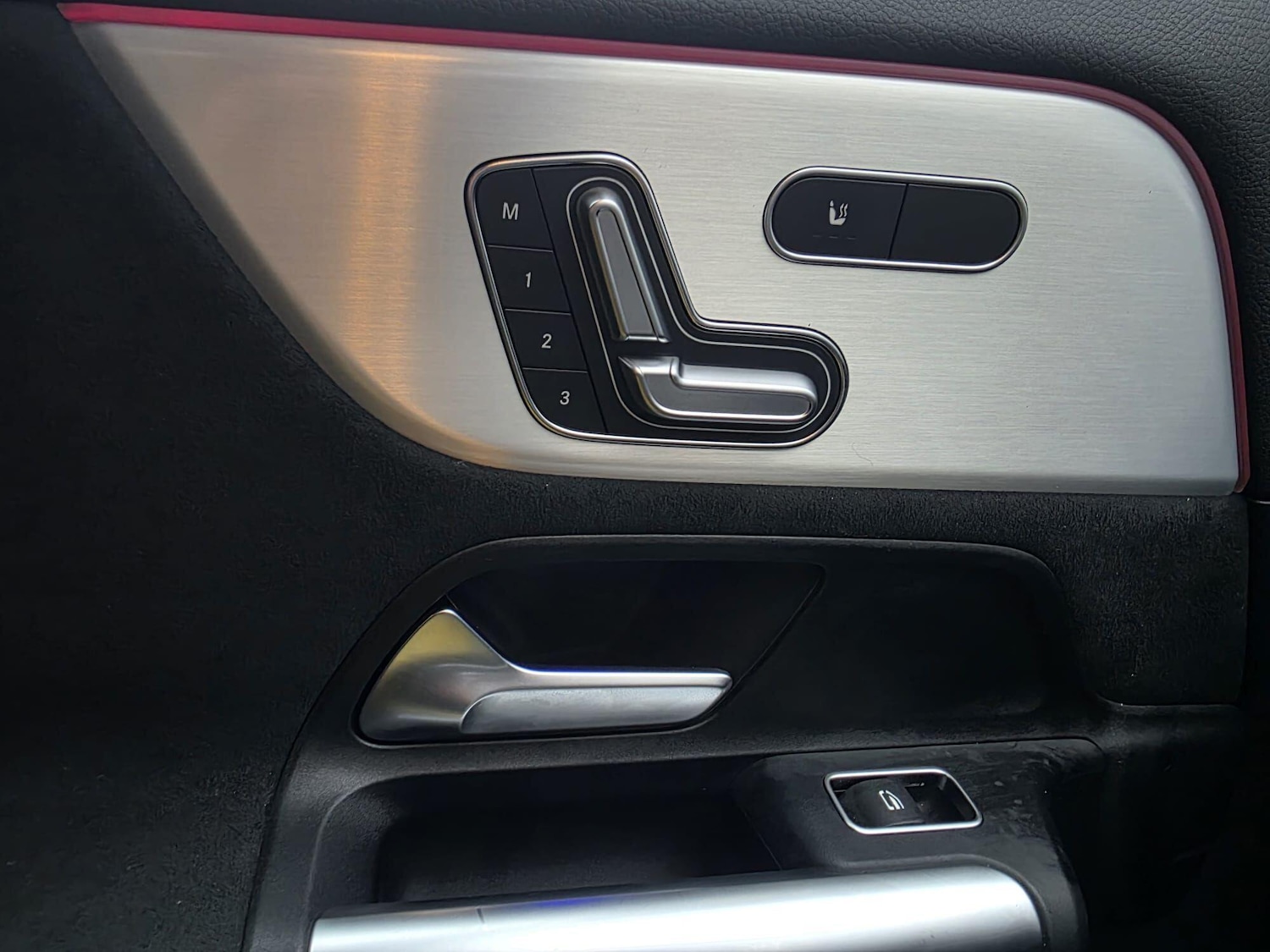 Used Mercedes-Benz EQA 2023 for sale - 77270659: Photo 11