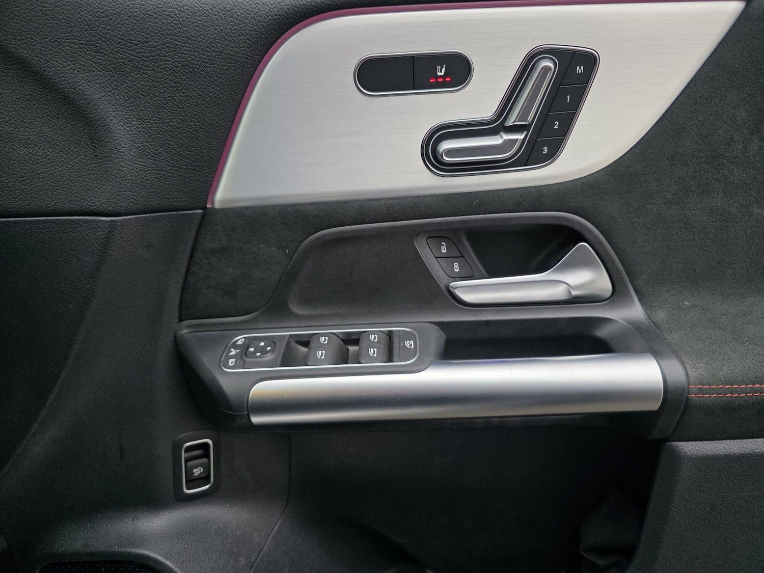 Used Mercedes-Benz EQA 2023 for sale - 77270659: Photo 13