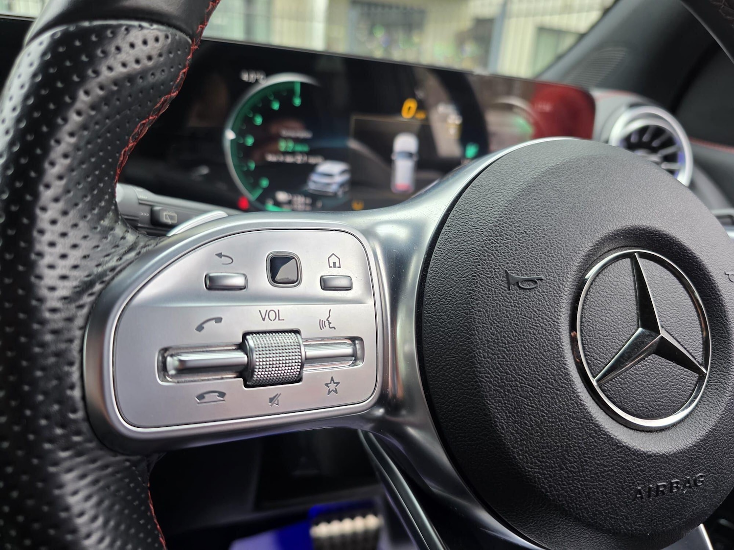 Used Mercedes-Benz EQA 2023 for sale - 77270659: Photo 16