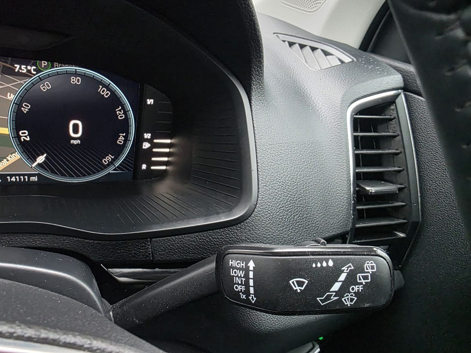 Used Skoda Karoq 2024 for sale - 77293541: Photo 26