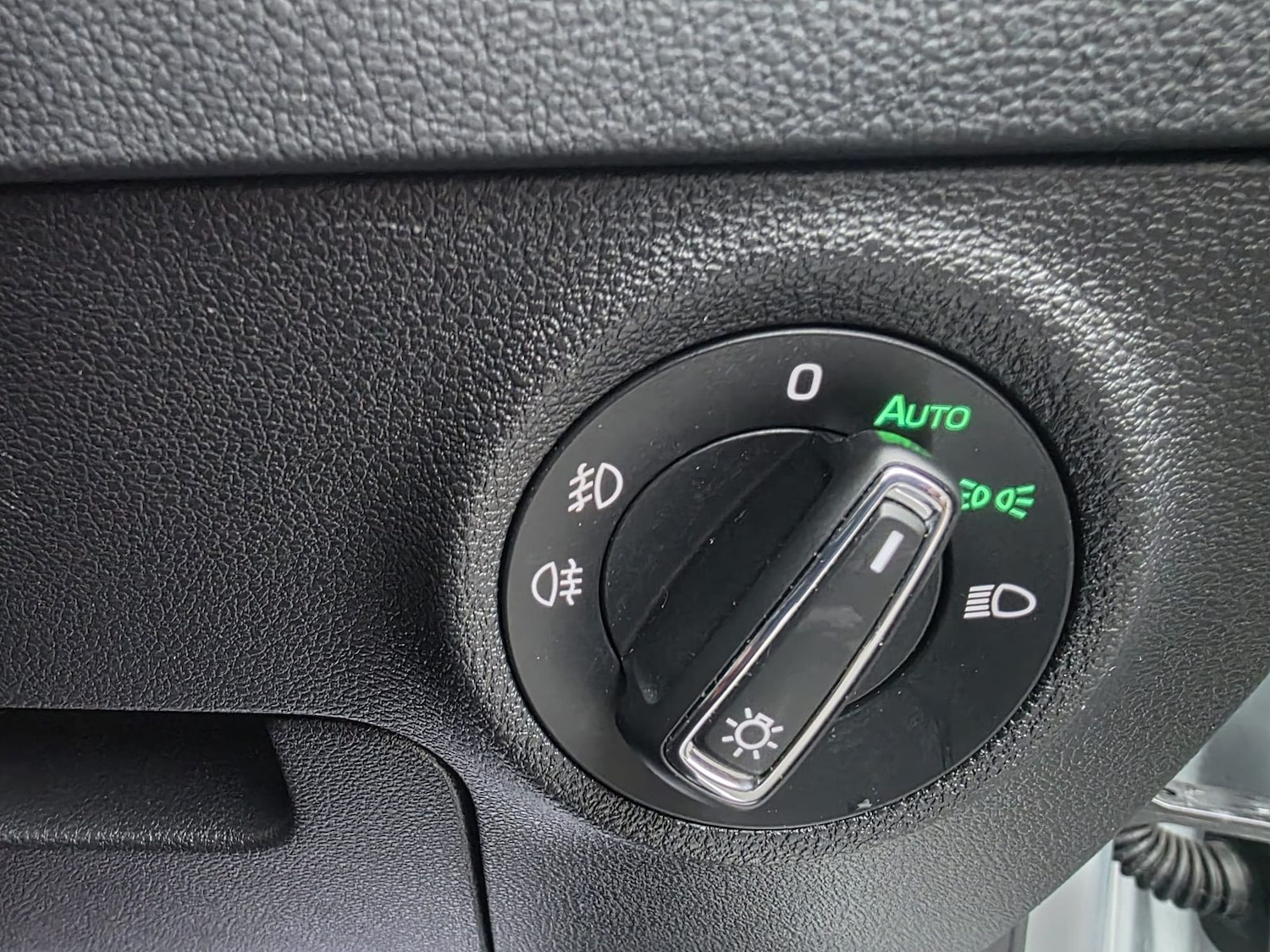 Used Skoda Karoq 2024 for sale - 77293541: Photo 29