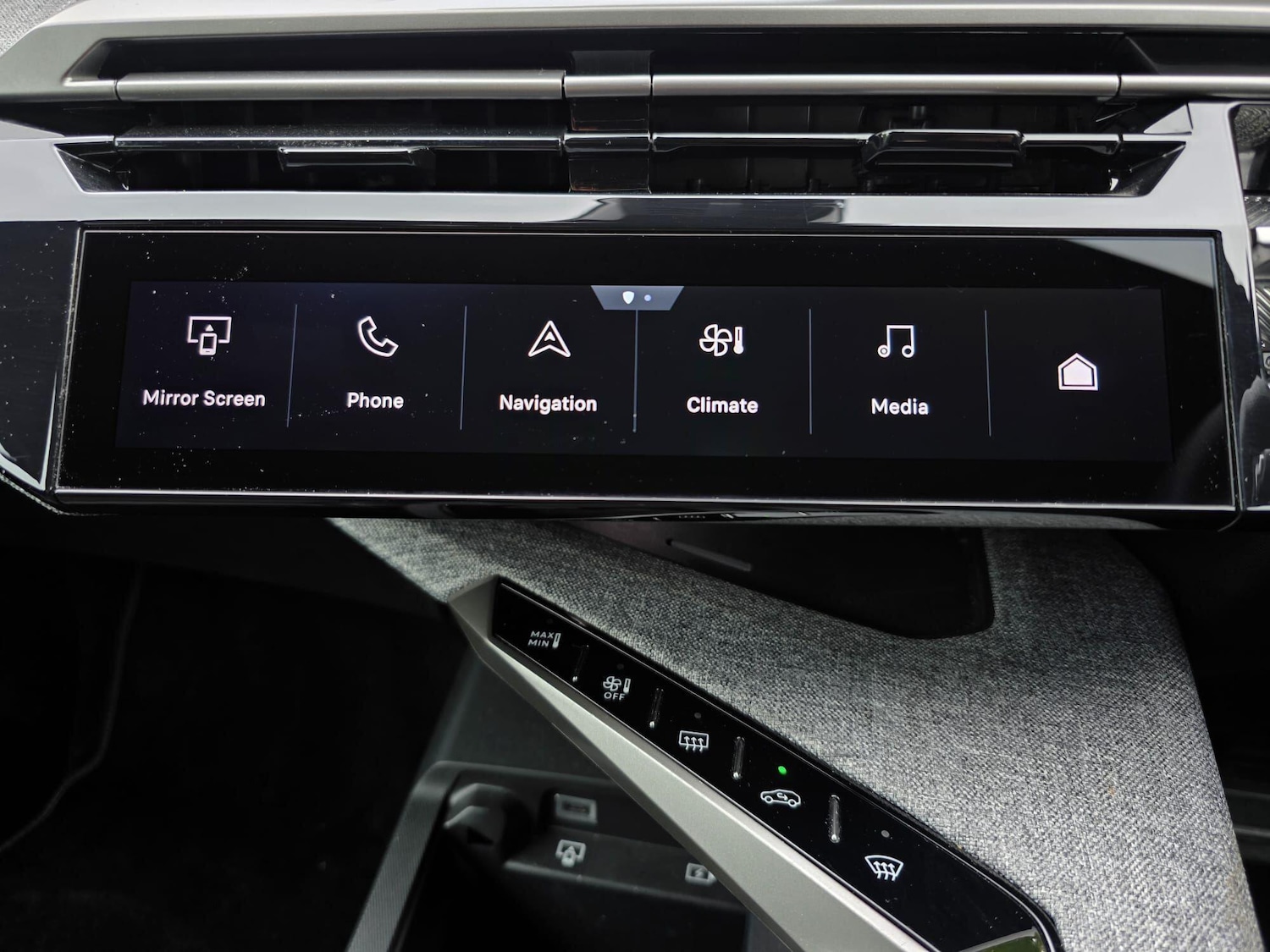 Used Peugeot 3008 2025 for sale - 76247700: Photo 30