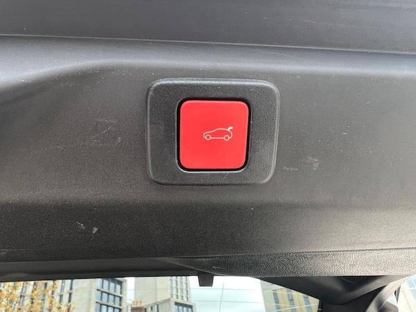 Used Peugeot 3008 2025 for sale - 76247700: Photo 9