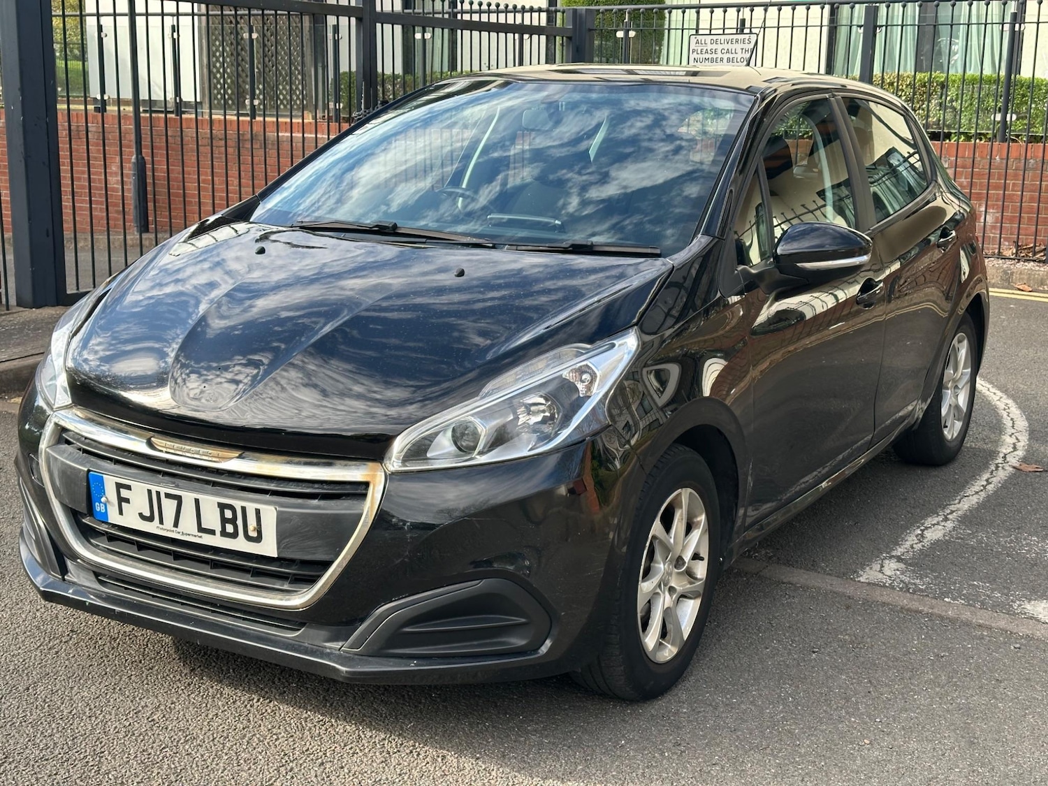 Used Peugeot 208 2018 for sale - 76991322: Photo 5