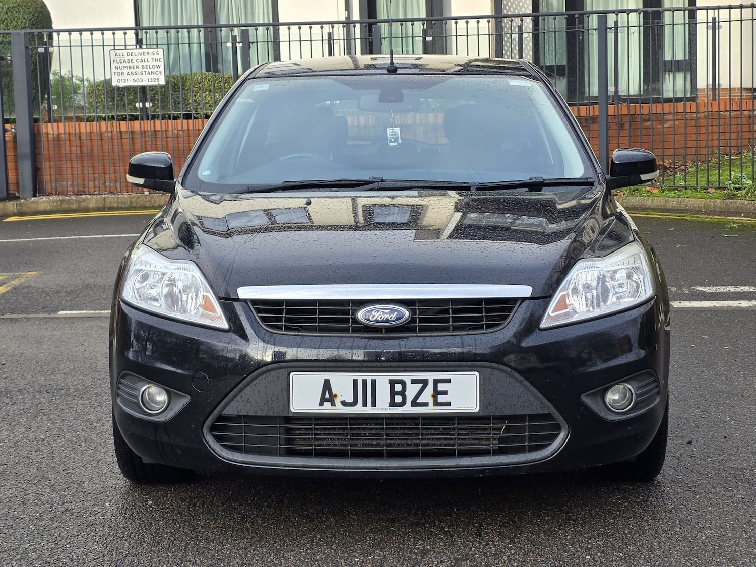 Used Ford Focus 2011 for sale - 77347040: Photo 2