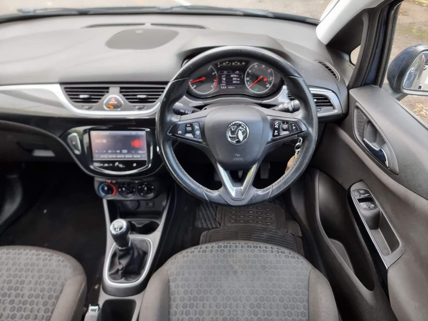 Used Vauxhall Corsa 2016 for sale - 76990735: Photo 8