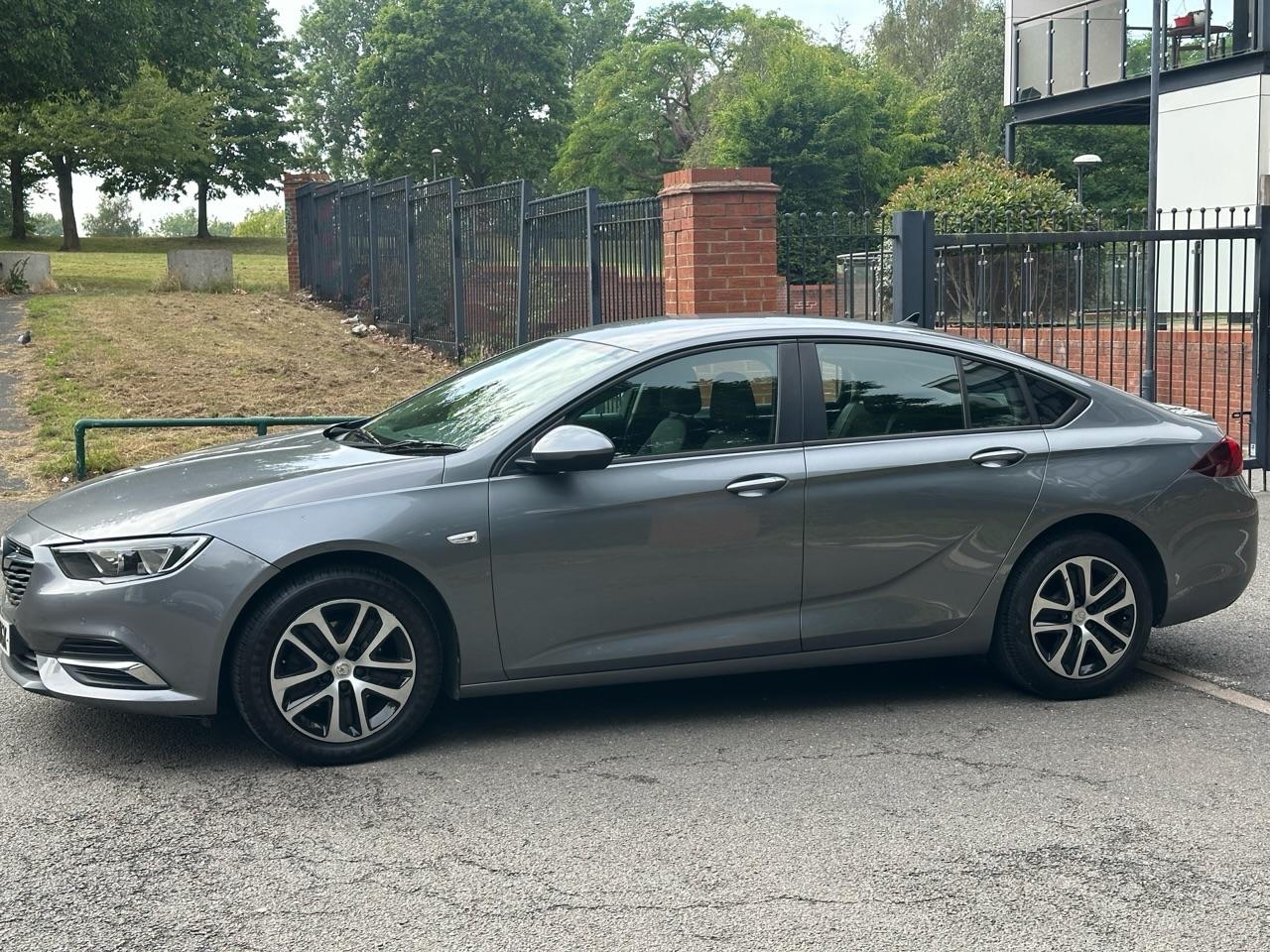 Used Vauxhall Insignia 2020 for sale - 77270684: Photo 12