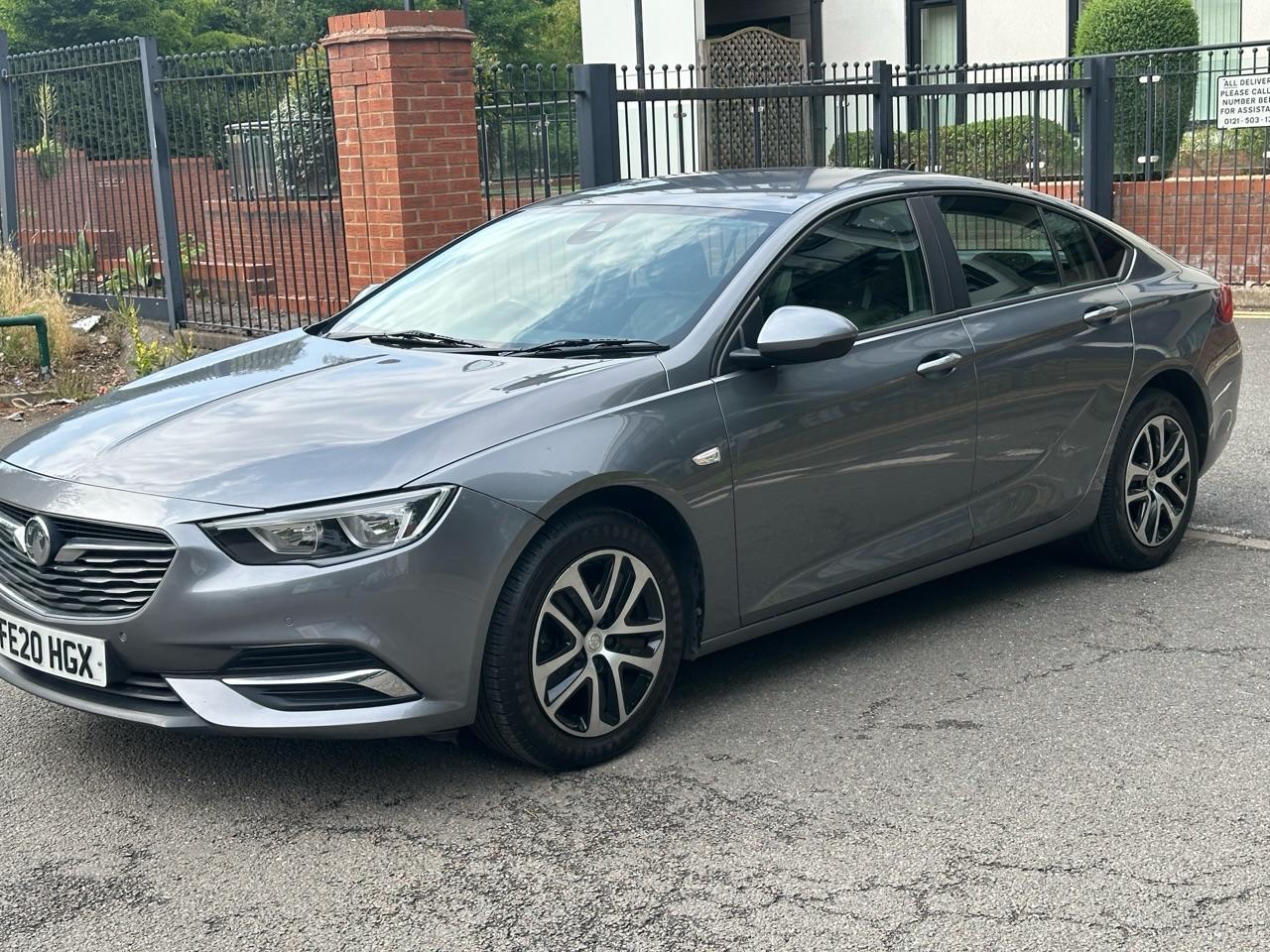 Used Vauxhall Insignia 2020 for sale - 77270684: Photo 3