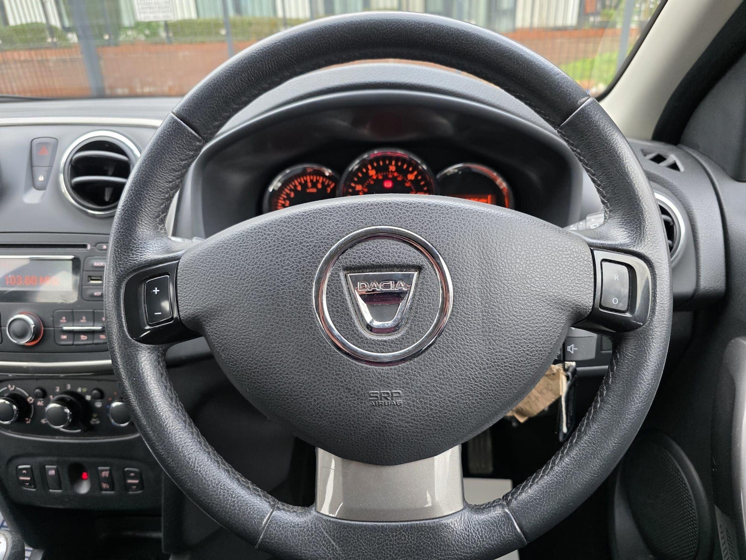 Used Dacia Sandero 2014 for sale - 77060208: Photo 13