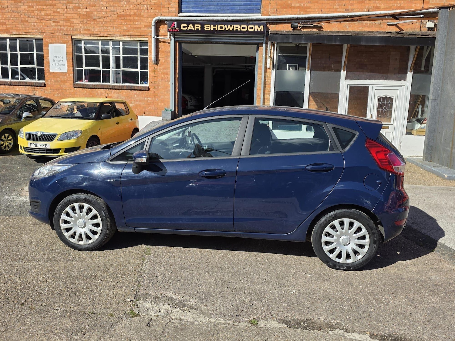 Used Ford Fiesta 2015 for sale - 76619901: Photo 4