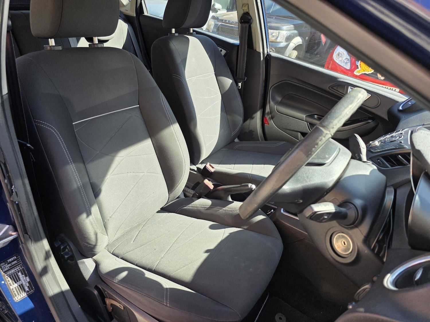 Used Ford Fiesta 2015 for sale - 76619901: Photo 9