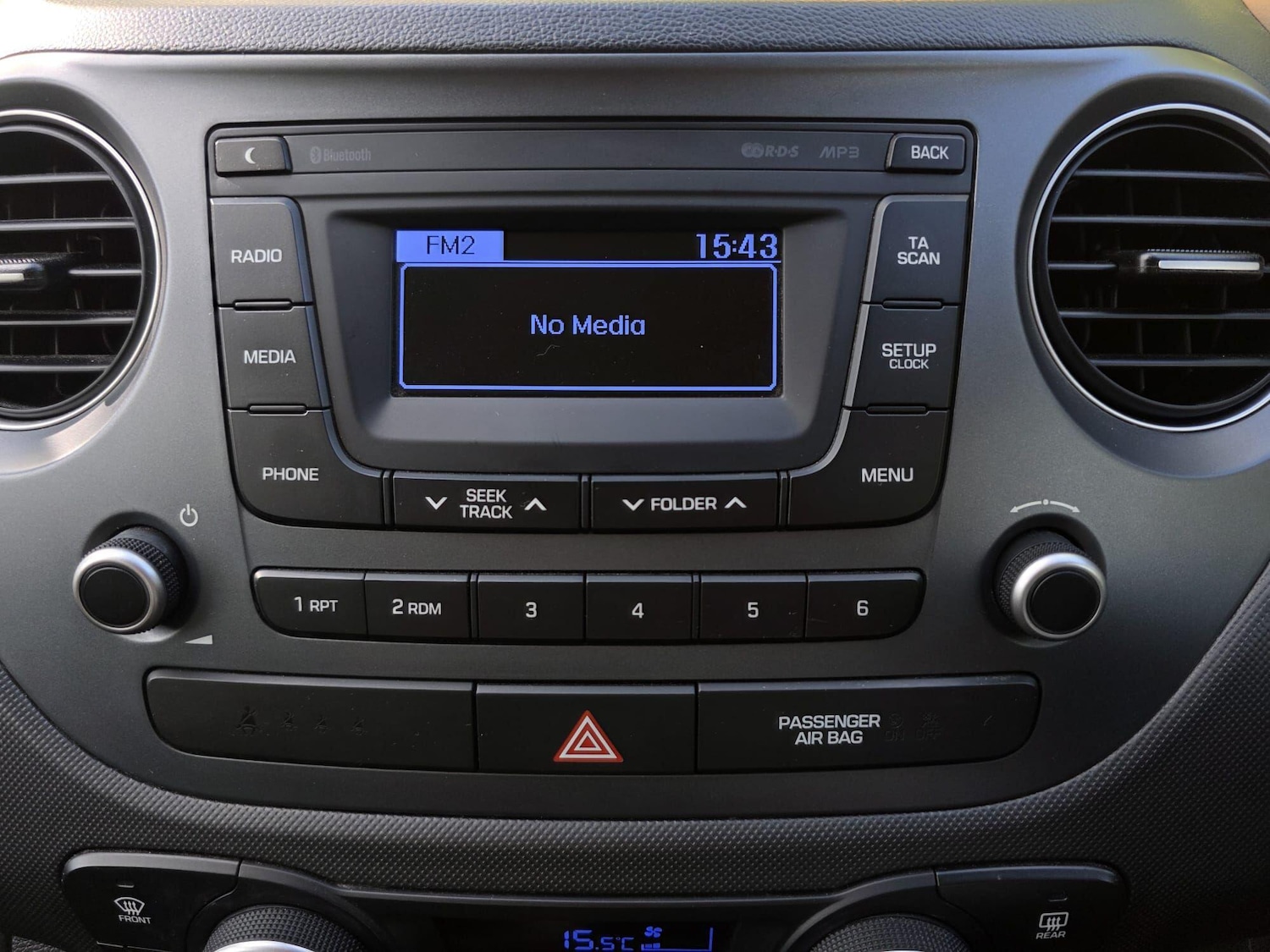 Used Hyundai i10 2017 for sale - 76121451: Photo 16