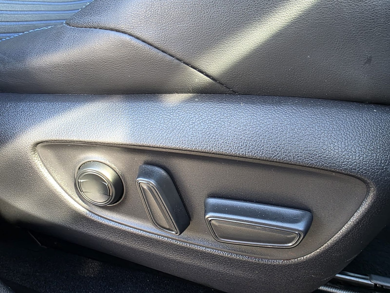 Used Toyota RAV4 2023 for sale - 77660499: Photo 14