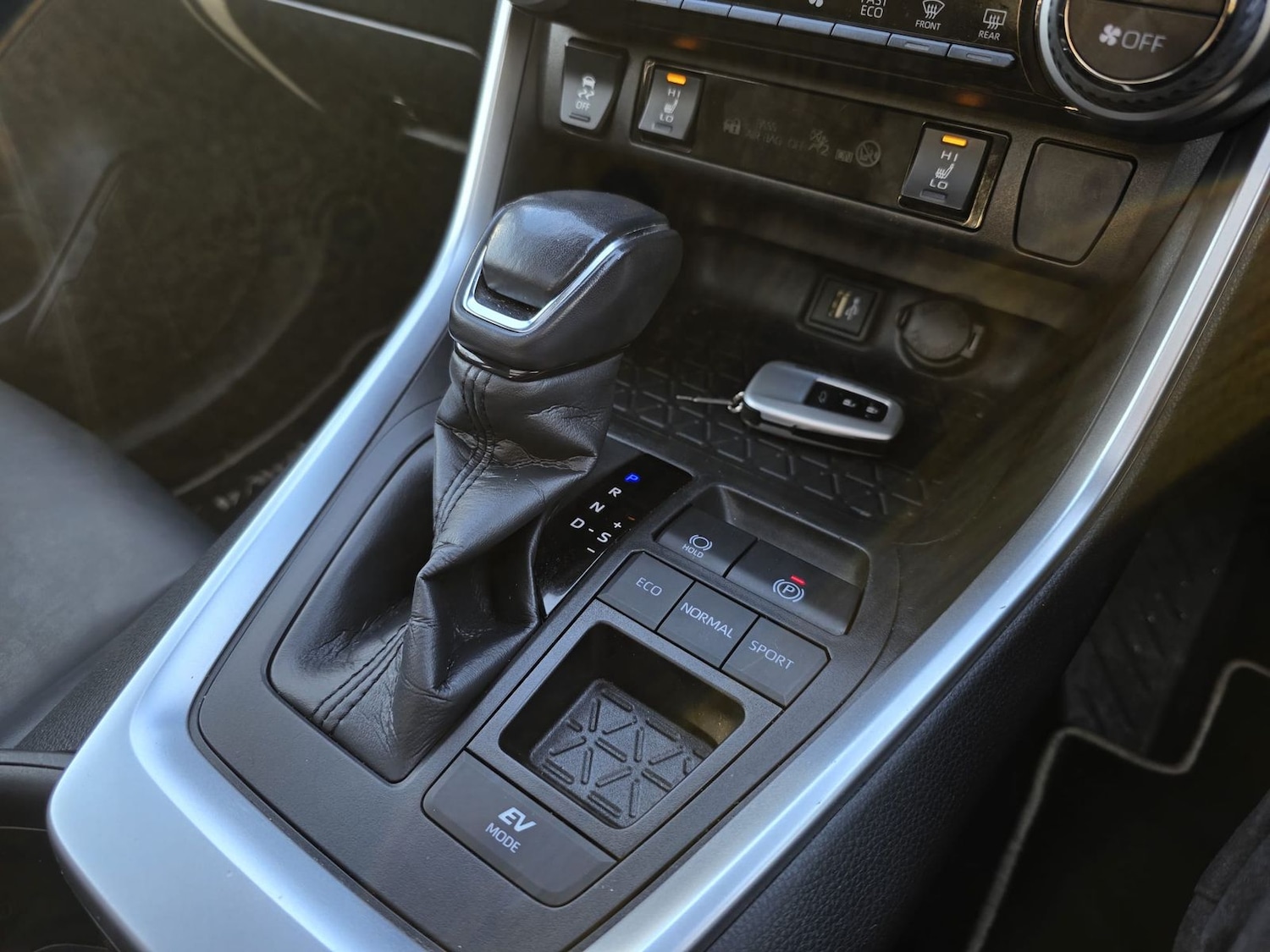 Used Toyota RAV4 2023 for sale - 77660499: Photo 25