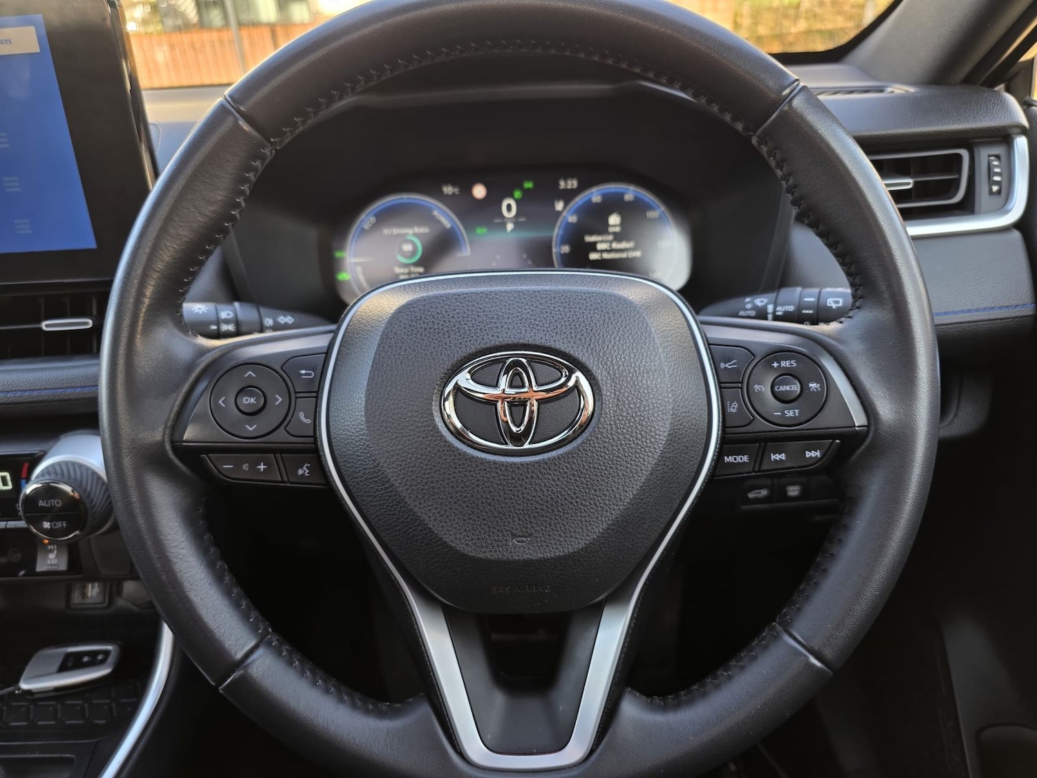 Used Toyota RAV4 2023 for sale - 77660499: Photo 27