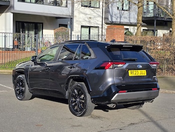 Used Toyota RAV4 2023 for sale - 77660499: Photo