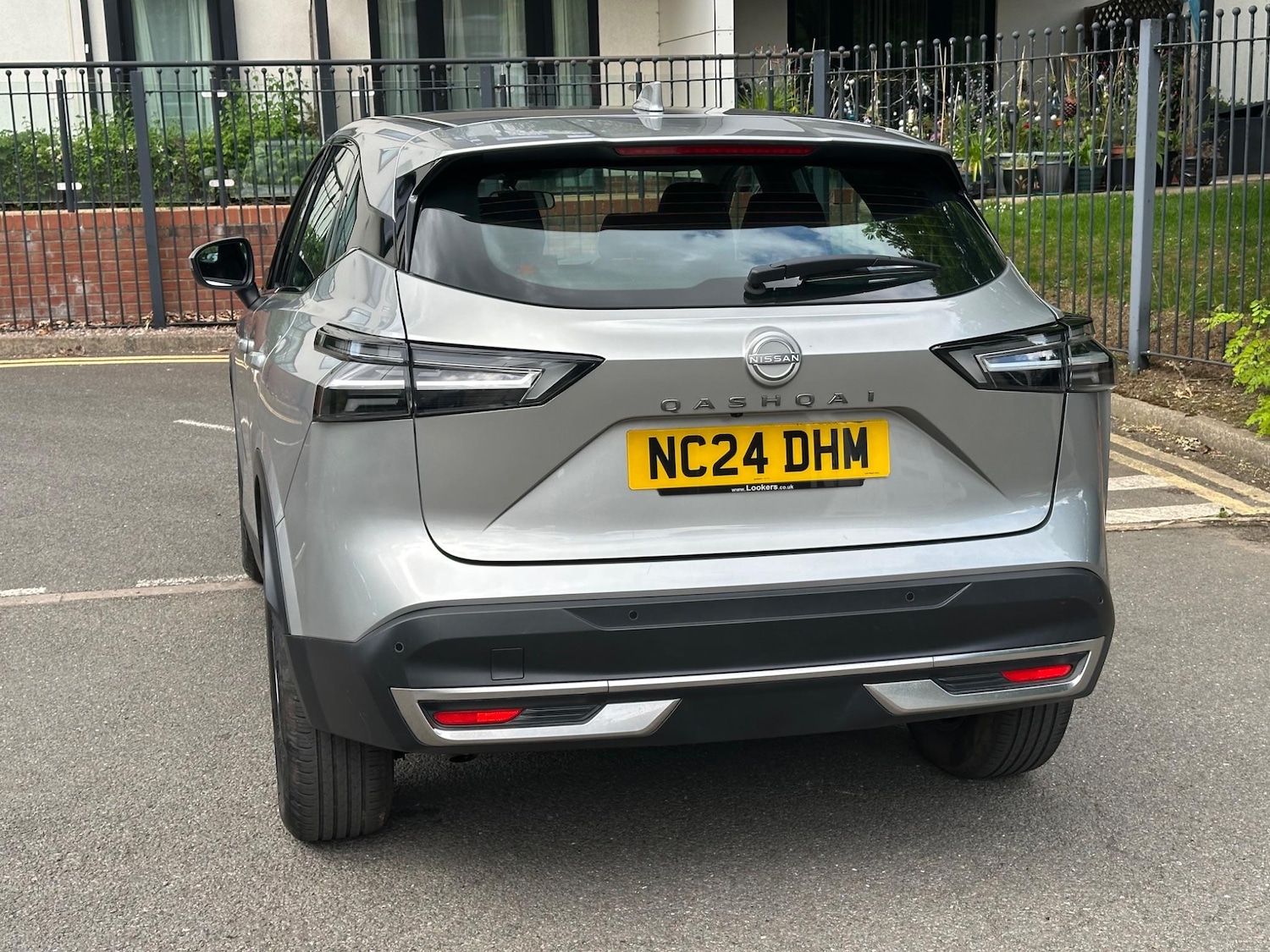 Vehicle 21