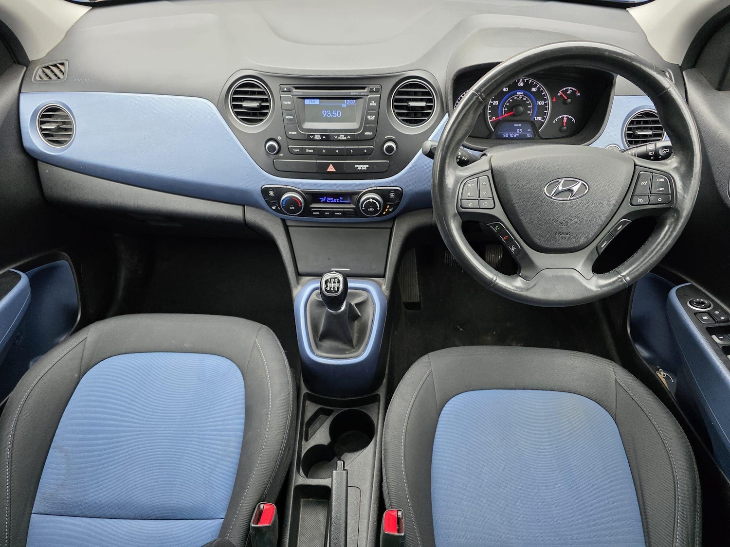 Used Hyundai i10 for sale - 76996323: Photo 11