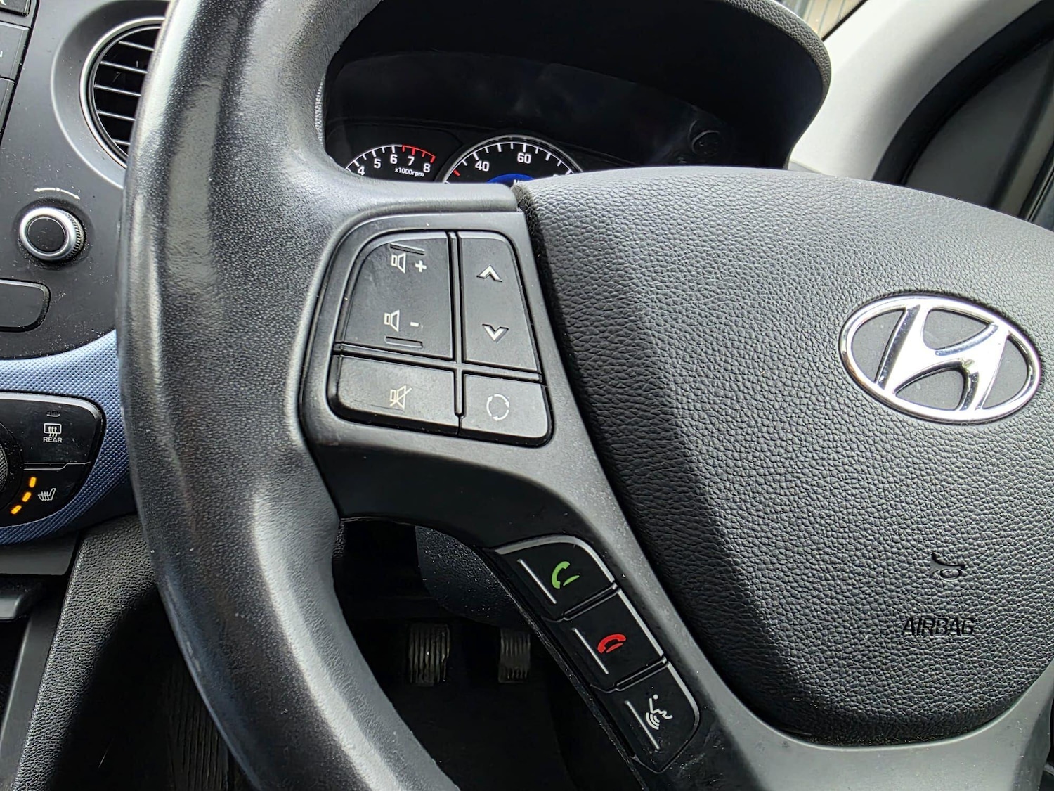 Used Hyundai i10 for sale - 76996323: Photo 20