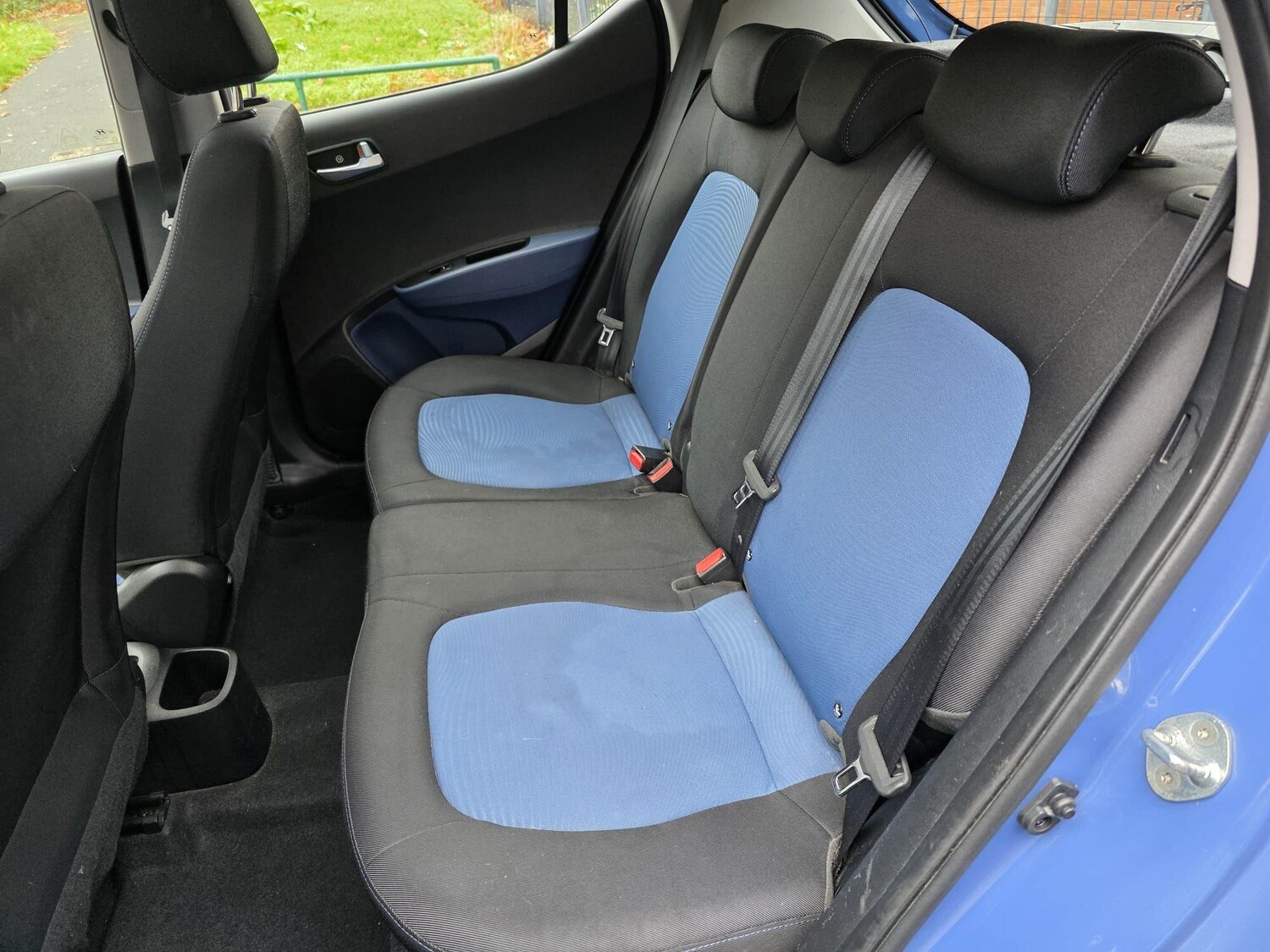 Used Hyundai i10 for sale - 76996323: Photo 9