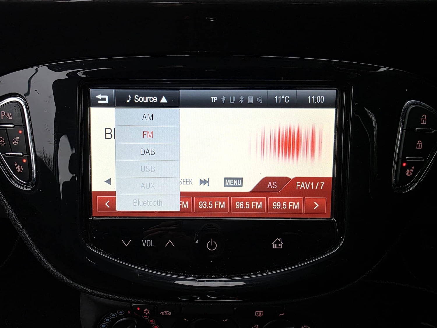 Used Vauxhall Corsa 2015 for sale - 76990699: Photo 15