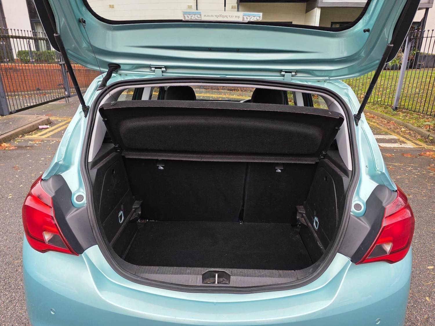 Used Vauxhall Corsa 2015 for sale - 76990699: Photo 7