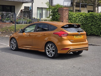 Used Ford Focus 2017 for sale - 79350628: Photo