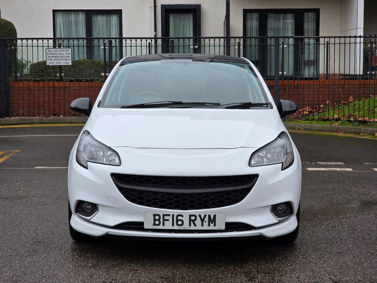 Used Vauxhall Corsa 2016 for sale - 77270663: Photo 2