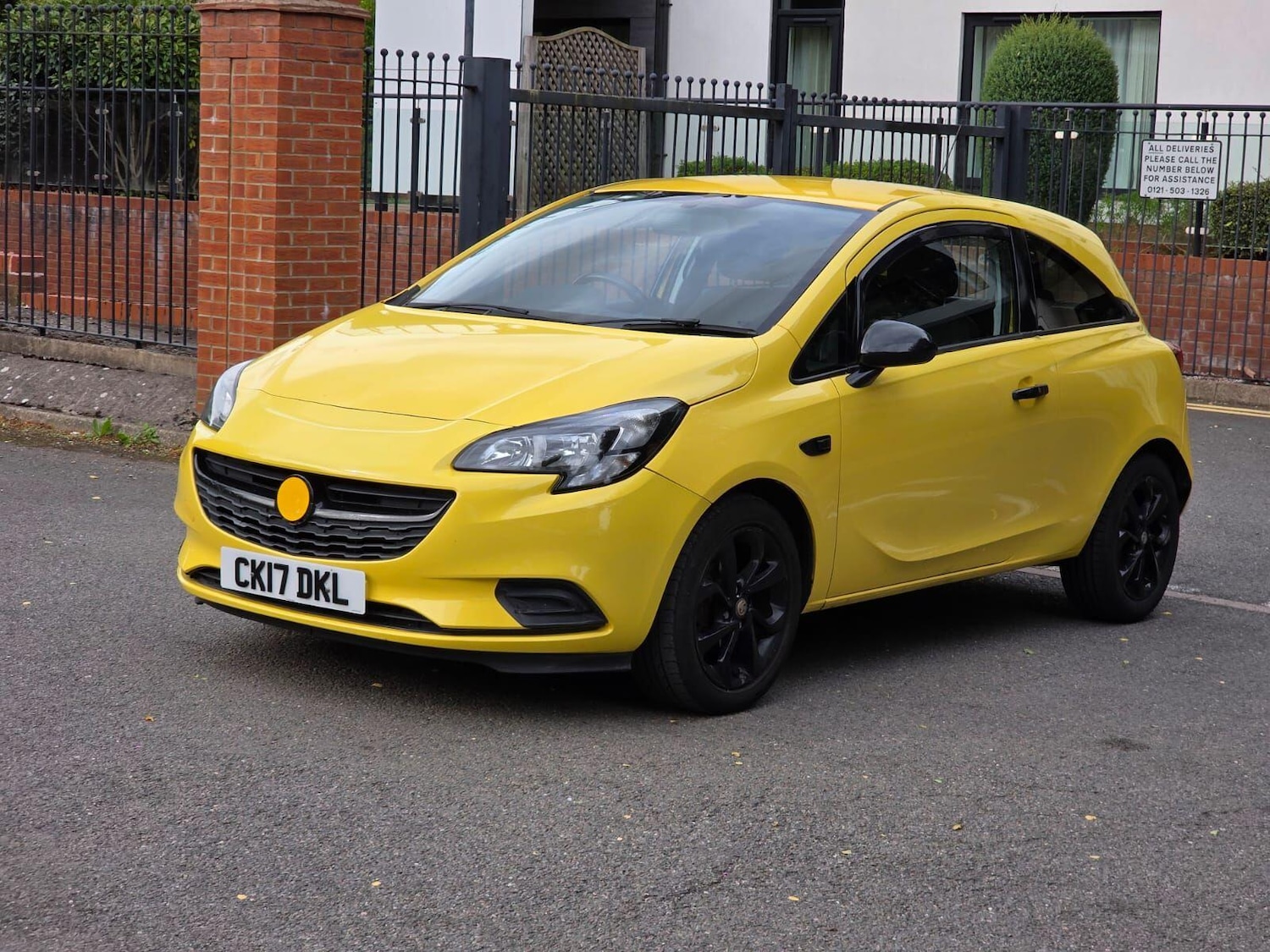 Used Vauxhall Corsa 2017 for sale - 77270667: Photo 3