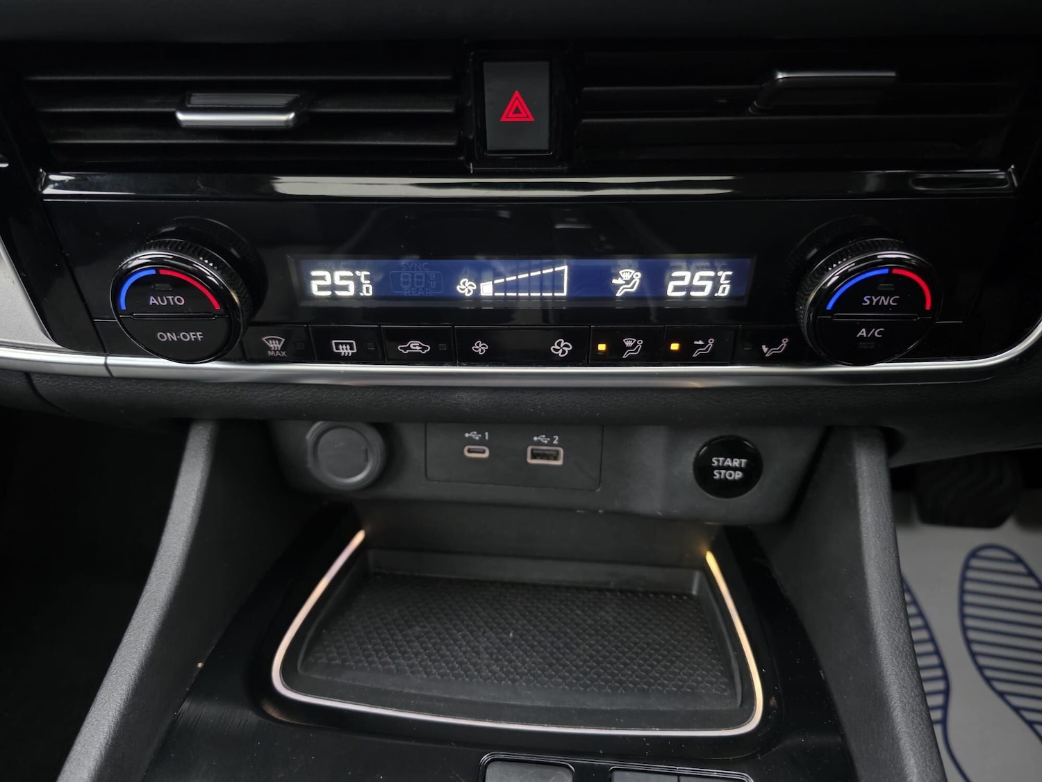 Used Nissan X-Trail 2023 for sale - 76989353: Photo 14