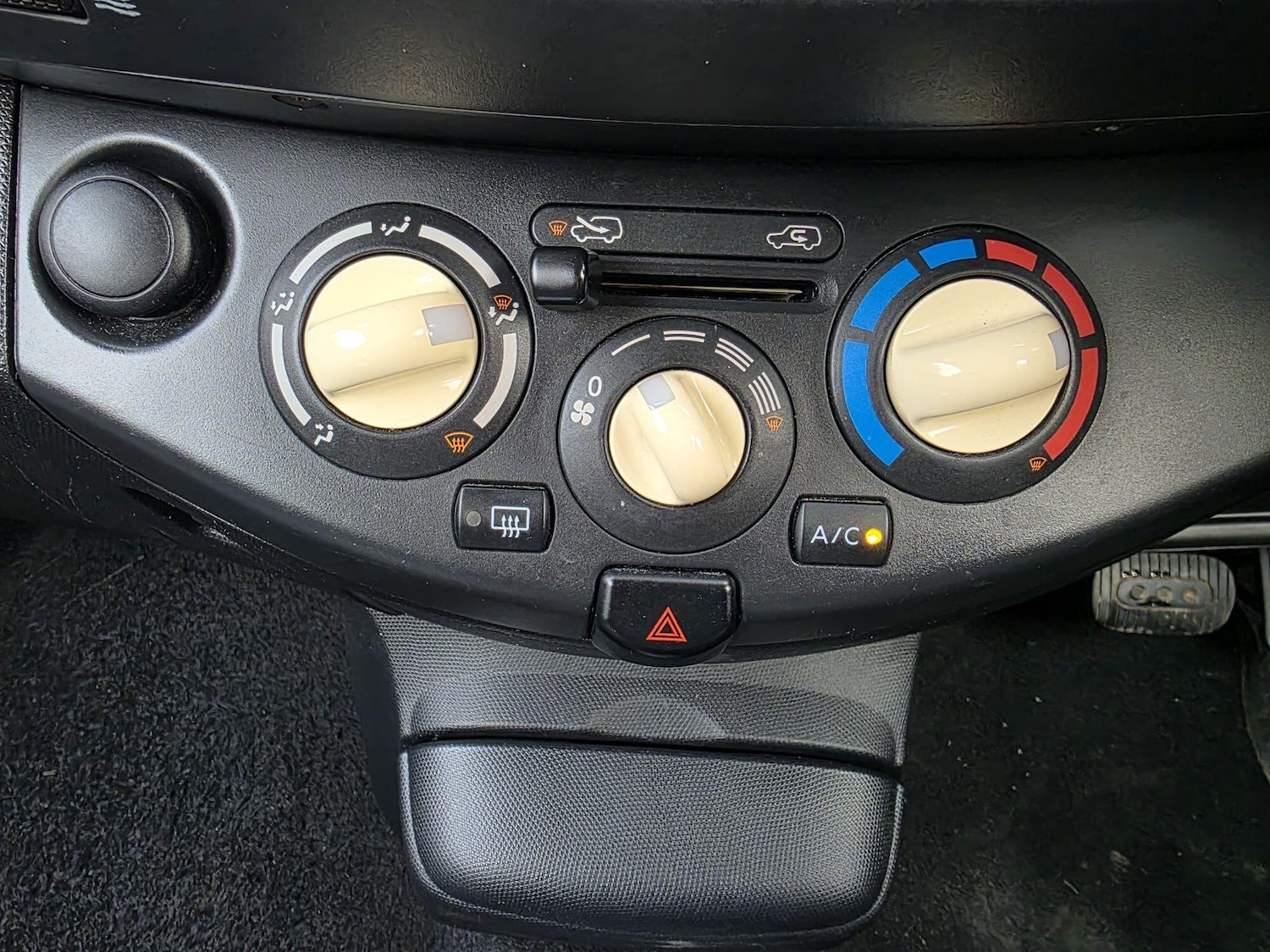 Used Nissan Micra 2007 for sale - 76399149: Photo 14