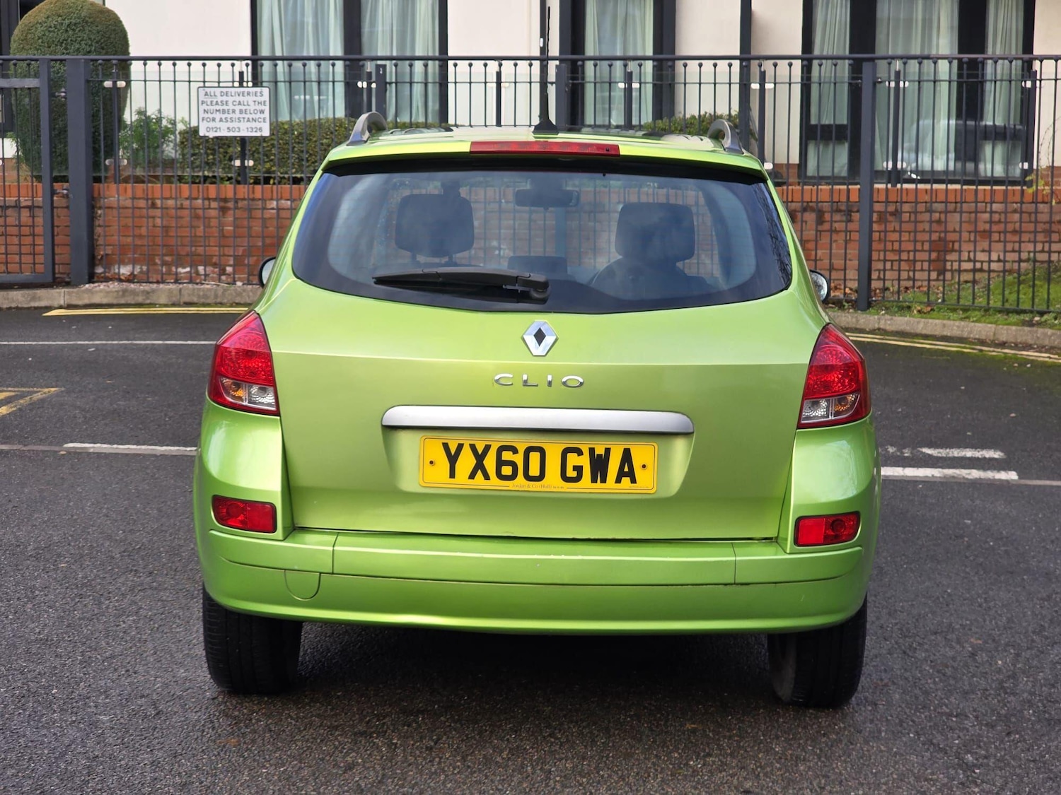 Used Renault Clio 2010 for sale - 76781800: Photo 5