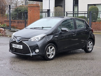 Used Toyota Yaris 2015 for sale - 77539963: Photo
