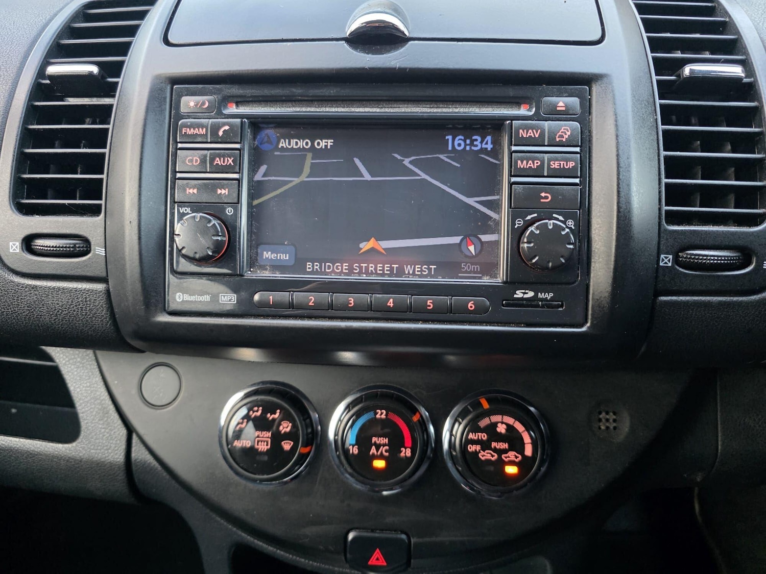 Used Nissan Note 2013 for sale - 76620549: Photo 12