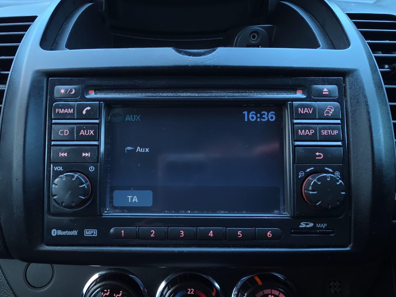 Used Nissan Note 2013 for sale - 76620549: Photo 15