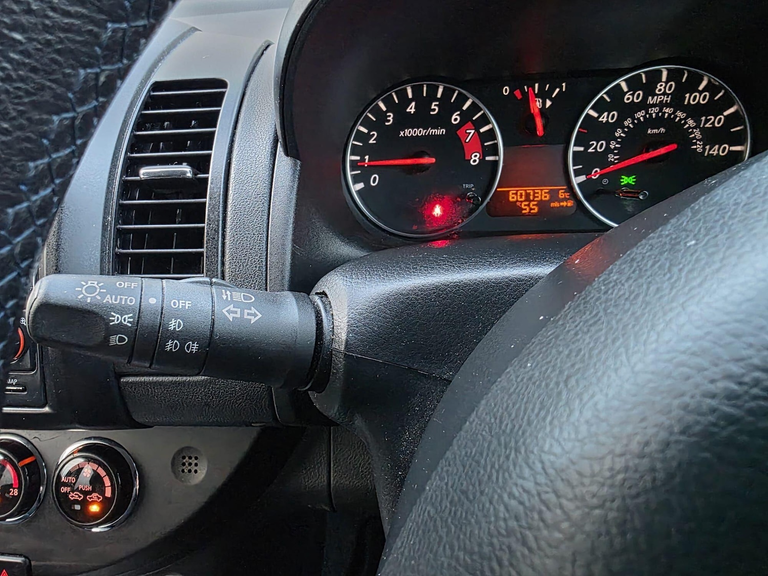 Used Nissan Note 2013 for sale - 76620549: Photo 21